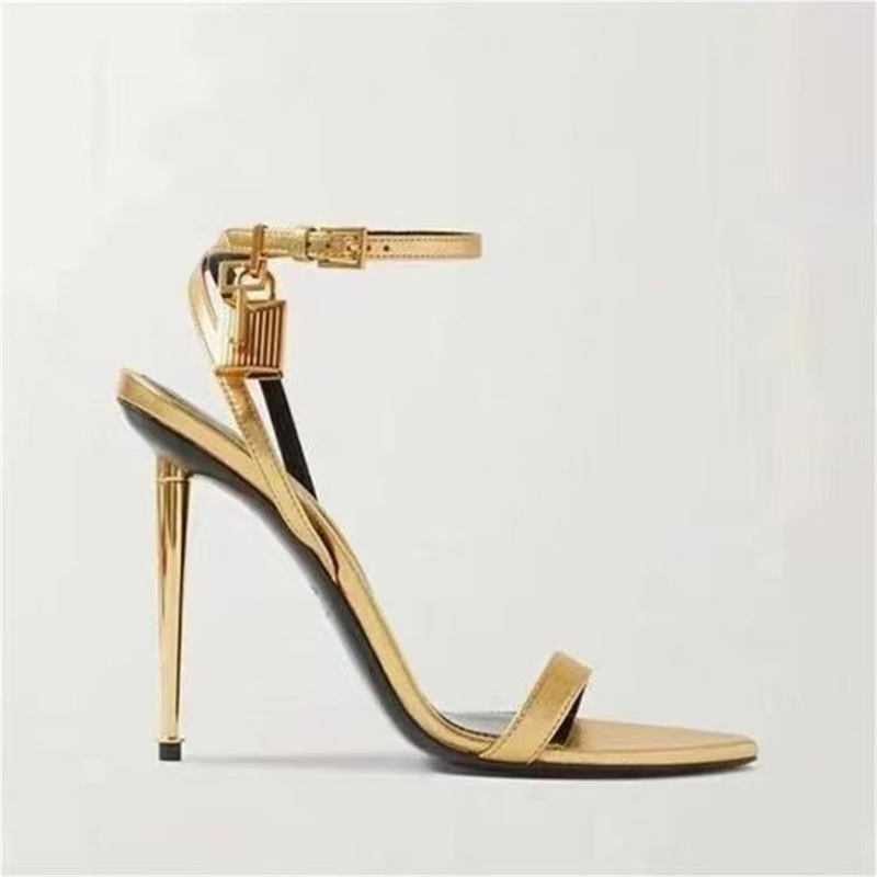 Buckle Strap Solid Color Key L - огляд і ціна Women Fashion Show