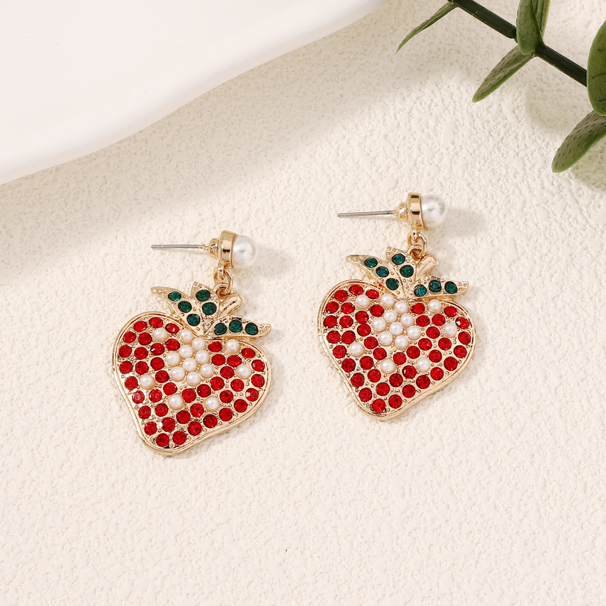 Yiwu Jewelry E-commerce Strawb - огляд і ціна Women'S Fashion E Commerce