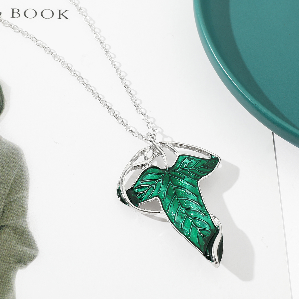 Vintage Green Leaf Pendant Nec - огляд і ціна Women Fashion Hub