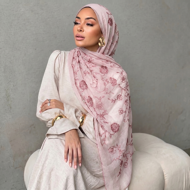 Floral Embroidery Muslim Hijab - огляд і ціна Women Fashion Wear