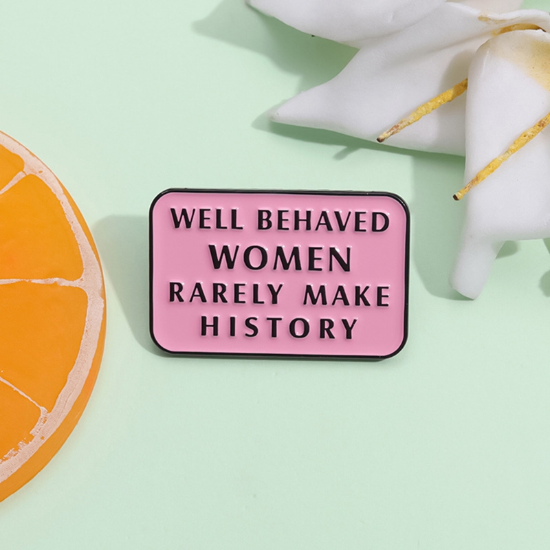 Well Behaved Women Rarely Make - огляд і ціна Women Fashion History
